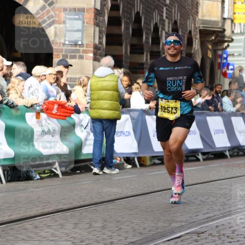 13.09.2026 - 21. swb-Marathon Bremen Strokosch-Dieckow http://msf.ph/oto/10286492 13.09.2026 10:36:27 Ziel 10244, 11067, 13534, 11916, 12456, 13548 meine-sportfotos.de