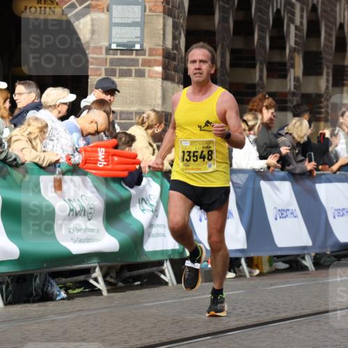 13.09.2026 - 21. swb-Marathon Bremen Strokosch-Dieckow http://msf.ph/oto/10286570 13.09.2026 10:36:38 Ziel 11067, 12324, 12513, 13575, 11738, 13606 meine-sportfotos.de
