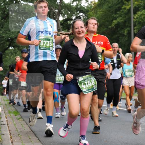 13.09.2026 - 21. swb-Marathon Bremen TobiasT http://msf.ph/oto/10286650 13.09.2026 12:18:41 Laufen 86, 6735, 21, 3759, 4146, 9019, 5705 meine-sportfotos.de