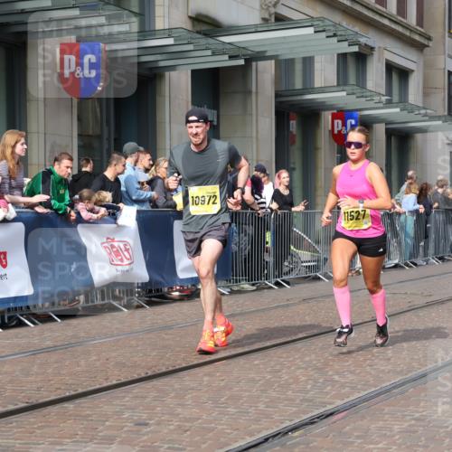 13.09.2026 - 21. swb-Marathon Bremen Strokosch-Dieckow http://msf.ph/oto/10286878 13.09.2026 10:41:42 Ziel 10972, 12426, 12468, 13585, 13621, 10341, 10972, 11426, 11527, 11628, 11944, 12246, 12442, 12455, 13520, 13586, 13600 meine-sportfotos.de