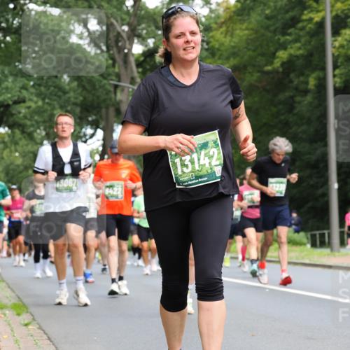 13.09.2026 - 21. swb-Marathon Bremen TobiasT http://msf.ph/oto/10286891 13.09.2026 12:19:37 Laufen 6422, 13142 meine-sportfotos.de