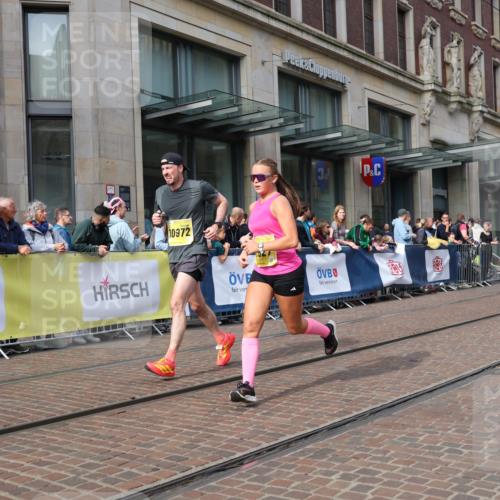13.09.2026 - 21. swb-Marathon Bremen Strokosch-Dieckow http://msf.ph/oto/10286917 13.09.2026 10:41:43 Ziel 12426, 12468, 13585, 13621, 10341, 10972, 11426, 11527, 11628, 11944, 12246, 12442, 12455, 13520, 13586, 13600 meine-sportfotos.de