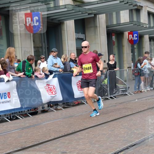 13.09.2026 - 21. swb-Marathon Bremen Strokosch-Dieckow http://msf.ph/oto/10286973 13.09.2026 10:41:52 Ziel 11630, 11895, 12426, 13585, 13621, 10341, 10972, 11426, 11527, 11628, 12246, 12455, 12468, 13586, 13600 meine-sportfotos.de