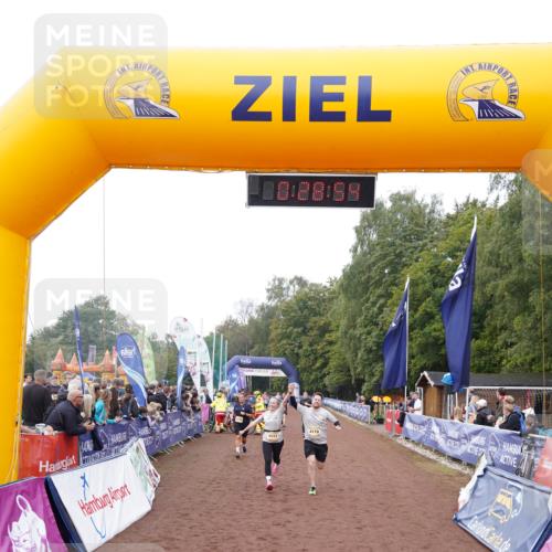 13.09.2026 - Airport Race Dennis Weichert http://msf.ph/oto/10287052 13.09.2026 10:29:28 Ziel 4110, 4111, 4118, 5038, 5259, 5343, 5432, 5433 meine-sportfotos.de