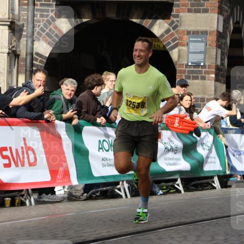 13.09.2026 - 21. swb-Marathon Bremen Strokosch-Dieckow http://msf.ph/oto/10287237 13.09.2026 10:38:06 Ziel 11083, 12538, 13535, 10302, 13553, 13559, 13636 meine-sportfotos.de