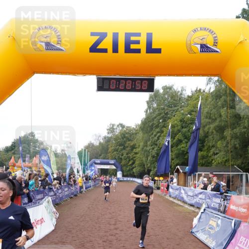 13.09.2026 - Airport Race Dennis Weichert http://msf.ph/oto/10287245 13.09.2026 10:29:32 Ziel 4110, 4111, 4118, 5038, 5259, 5269, 5348, 5436 meine-sportfotos.de
