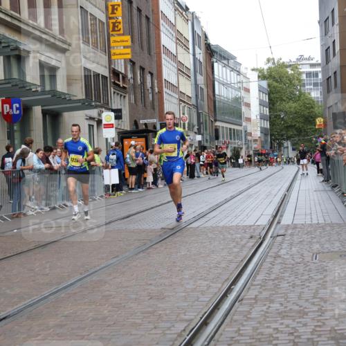 13.09.2026 - 21. swb-Marathon Bremen Strokosch-Dieckow http://msf.ph/oto/10287409 13.09.2026 10:42:34 Ziel 10235, 10312, 10336, 10816, 10988, 11442, 12281, 13580, 10358, 10632, 10775, 11375, 11630, 11779, 11895, 12395, 12525 meine-sportfotos.de