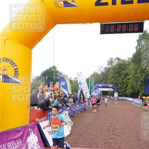 13.09.2026 - Airport Race Dennis Weichert http://msf.ph/oto/10287433 13.09.2026 10:29:39 Ziel 4146, 5247, 5269, 5273, 5348, 5436 meine-sportfotos.de