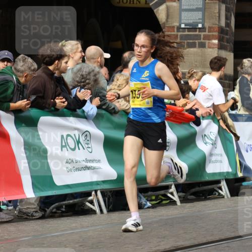 13.09.2026 - 21. swb-Marathon Bremen Strokosch-Dieckow http://msf.ph/oto/10287511 13.09.2026 10:38:38 Ziel 10302, 13553, 13559, 13636, 10926, 11127, 12370 meine-sportfotos.de