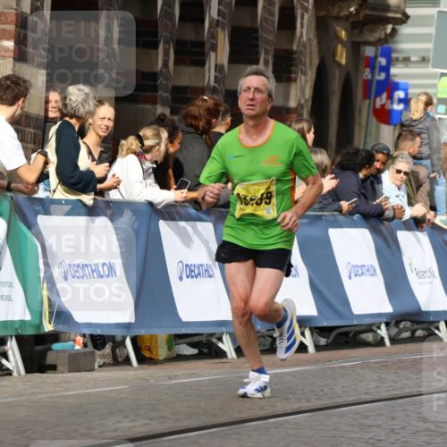 13.09.2026 - 21. swb-Marathon Bremen Strokosch-Dieckow http://msf.ph/oto/10287573 13.09.2026 10:38:45 Ziel 10441, 13507, 13553, 10782, 10926, 11127, 11338 meine-sportfotos.de