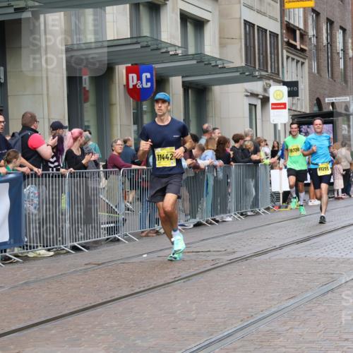 13.09.2026 - 21. swb-Marathon Bremen Strokosch-Dieckow http://msf.ph/oto/10287603 13.09.2026 10:42:57 Ziel 10336, 10346, 10456, 10618, 11042, 11143, 11265, 11442, 11632, 12053, 12406, 12469, 13523, 10235, 10312, 10336, 10816, 10988, 11442, 12281, 13580 meine-sportfotos.de