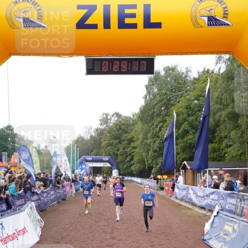 13.09.2026 - Airport Race Dennis Weichert http://msf.ph/oto/10287667 13.09.2026 10:29:50 Ziel 4069, 4146, 5184, 5233, 5234, 5247, 5273, 5310, 5347, 5376 meine-sportfotos.de