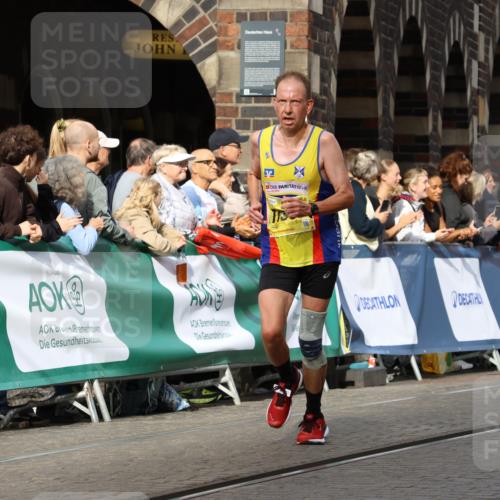 13.09.2026 - 21. swb-Marathon Bremen Strokosch-Dieckow http://msf.ph/oto/10287699 13.09.2026 10:39:08 Ziel 10926, 11127, 12370, 11227, 11454, 13556, 13641 meine-sportfotos.de