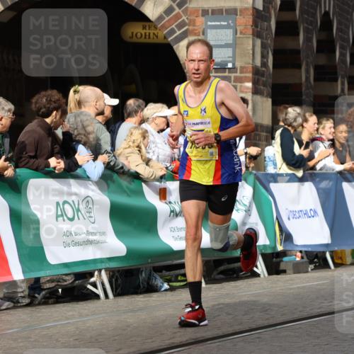13.09.2026 - 21. swb-Marathon Bremen Strokosch-Dieckow http://msf.ph/oto/10287718 13.09.2026 10:39:08 Ziel 10926, 11127, 12370, 11227, 11454, 13556, 13641 meine-sportfotos.de