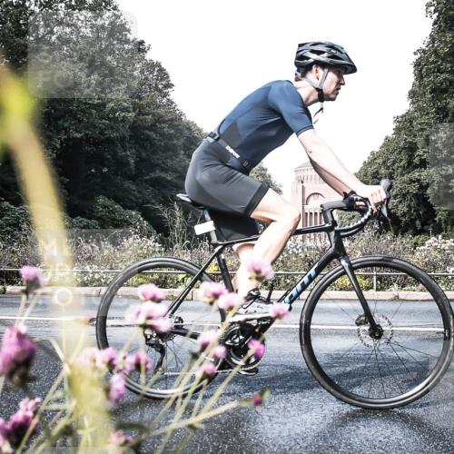 13.09.2026 - Stadtparktriathlon H.Heesch http://msf.ph/oto/10287856 13.09.2026 11:25:39 Radfahren 593, 625, 766, 771 meine-sportfotos.de