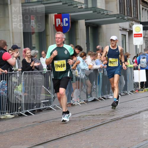 13.09.2026 - 21. swb-Marathon Bremen Strokosch-Dieckow http://msf.ph/oto/10287885 13.09.2026 10:43:25 Ziel 10328, 10337, 10742, 11019, 11208, 11607, 11948, 12250, 12253, 12436, 13509, 10346, 10456, 10618, 11042, 11143, 11265, 11468, 11632, 11826, 12053, 12406, 12469, 13523 meine-sportfotos.de