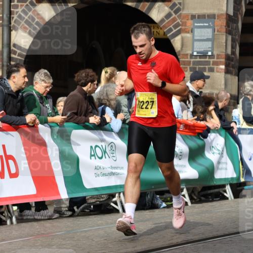13.09.2026 - 21. swb-Marathon Bremen Strokosch-Dieckow http://msf.ph/oto/10287905 13.09.2026 10:39:26 Ziel 10782, 11227, 11338, 11454, 12003, 13641, 11713, 12404, 13513, 13642 meine-sportfotos.de