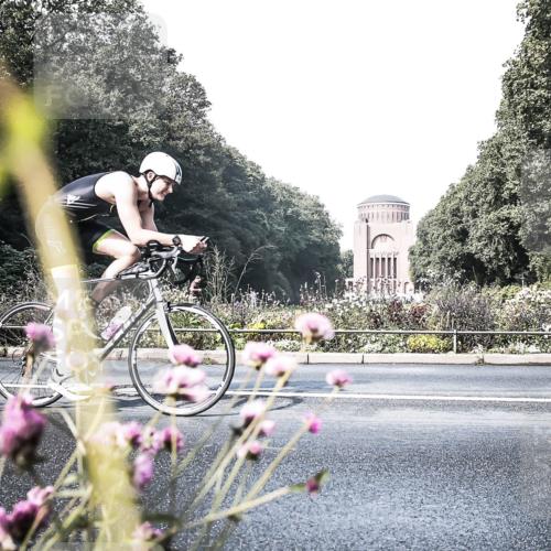 13.09.2026 - Stadtparktriathlon H.Heesch http://msf.ph/oto/10287909 13.09.2026 11:26:15 Radfahren 626, 629, 688, 703 meine-sportfotos.de
