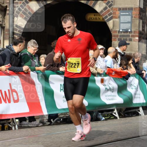 13.09.2026 - 21. swb-Marathon Bremen Strokosch-Dieckow http://msf.ph/oto/10287931 13.09.2026 10:39:26 Ziel 10782, 11227, 11338, 11454, 12003, 13641, 11713, 12404, 13513, 13642 meine-sportfotos.de