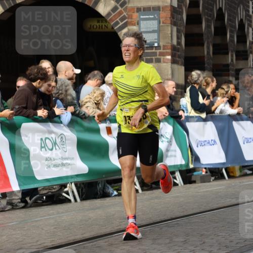 13.09.2026 - 21. swb-Marathon Bremen Strokosch-Dieckow http://msf.ph/oto/10287948 13.09.2026 10:39:31 Ziel 11227, 11454, 12003, 13556, 13641, 13513, 13642 meine-sportfotos.de