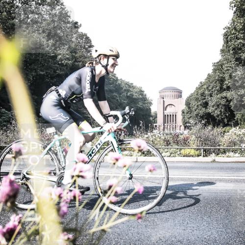 13.09.2026 - Stadtparktriathlon H.Heesch http://msf.ph/oto/10287956 13.09.2026 11:26:25 Radfahren 660, 730, 746, 820, 821 meine-sportfotos.de
