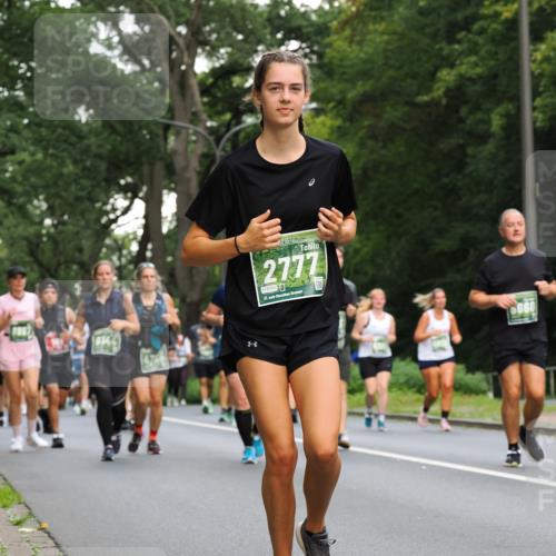 13.09.2026 - 21. swb-Marathon Bremen TobiasT http://msf.ph/oto/10288025 13.09.2026 12:23:53 Laufen 8144, 2777, 8753, 21, 660 meine-sportfotos.de
