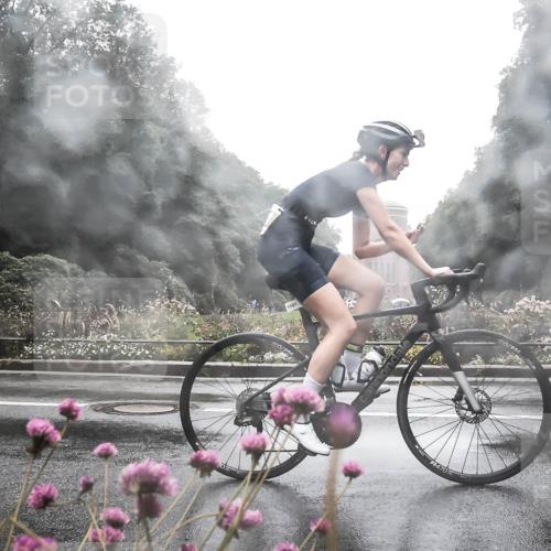13.09.2026 - Stadtparktriathlon H.Heesch http://msf.ph/oto/10288032 13.09.2026 12:41:07 Radfahren 1160, 1191, 1205, 1241, 1244 meine-sportfotos.de