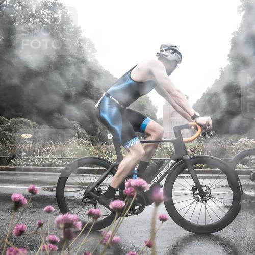 13.09.2026 - Stadtparktriathlon H.Heesch http://msf.ph/oto/10288064 13.09.2026 12:41:29 Radfahren 1093, 1099, 1131, 1143, 1224, 1235 meine-sportfotos.de