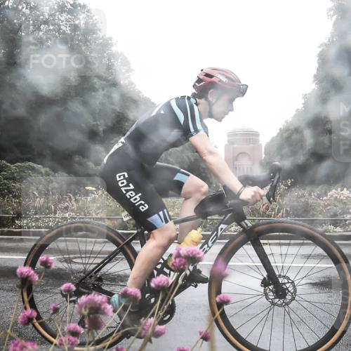 13.09.2026 - Stadtparktriathlon H.Heesch http://msf.ph/oto/10288073 13.09.2026 12:41:37 Radfahren 1086, 1187, 1249 meine-sportfotos.de
