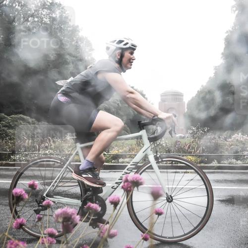 13.09.2026 - Stadtparktriathlon H.Heesch http://msf.ph/oto/10288078 13.09.2026 12:41:39 Radfahren 1086, 1094, 1243, 1249, 1264 meine-sportfotos.de