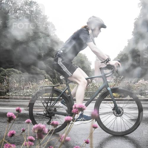 13.09.2026 - Stadtparktriathlon H.Heesch http://msf.ph/oto/10288082 13.09.2026 12:41:42 Radfahren 1058, 1085, 1094, 1243, 1249, 1264 meine-sportfotos.de