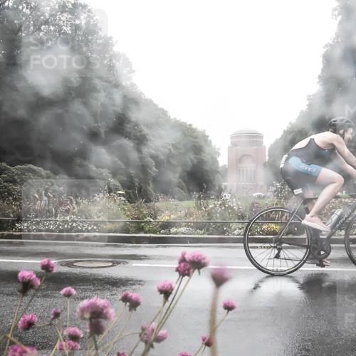 13.09.2026 - Stadtparktriathlon H.Heesch http://msf.ph/oto/10288093 13.09.2026 12:41:44 Radfahren 1058, 1085, 1094, 1243, 1264 meine-sportfotos.de