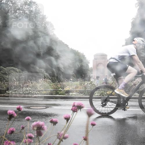 13.09.2026 - Stadtparktriathlon H.Heesch http://msf.ph/oto/10288149 13.09.2026 12:42:06 Radfahren 1089, 1196, 1210, 1276, 1293 meine-sportfotos.de