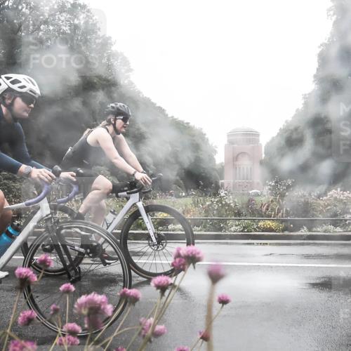 13.09.2026 - Stadtparktriathlon H.Heesch http://msf.ph/oto/10288175 13.09.2026 12:42:26 Radfahren 1100, 1106, 1139, 1144 meine-sportfotos.de