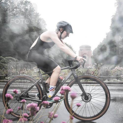 13.09.2026 - Stadtparktriathlon H.Heesch http://msf.ph/oto/10288180 13.09.2026 12:42:28 Radfahren 1100, 1106, 1139, 1144, 1159 meine-sportfotos.de