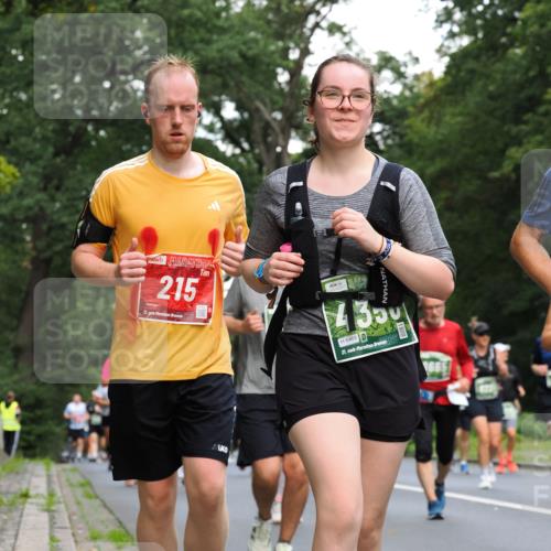 13.09.2026 - 21. swb-Marathon Bremen TobiasT http://msf.ph/oto/10288243 13.09.2026 12:24:18 Laufen 21, 215, 35, 6468, 21 meine-sportfotos.de
