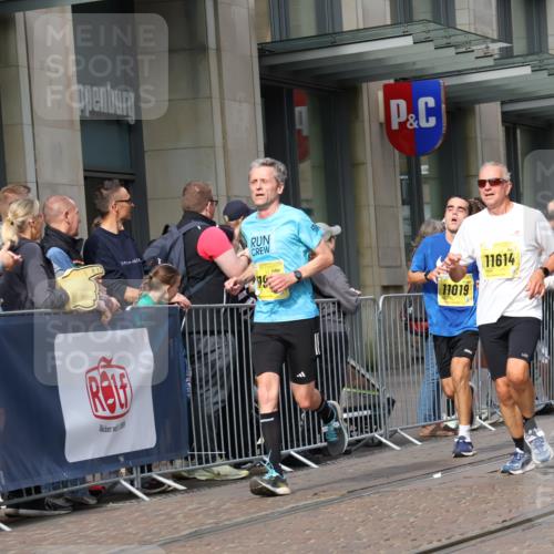 13.09.2026 - 21. swb-Marathon Bremen Strokosch-Dieckow http://msf.ph/oto/10288260 13.09.2026 10:43:50 Ziel 10342, 11108, 11148, 11312, 11447, 11614, 11644, 11758, 11930, 12436, 12559, 13538, 10328, 10337, 10742, 11019, 11208, 11607, 11948, 12250, 12253, 12436, 13509 meine-sportfotos.de