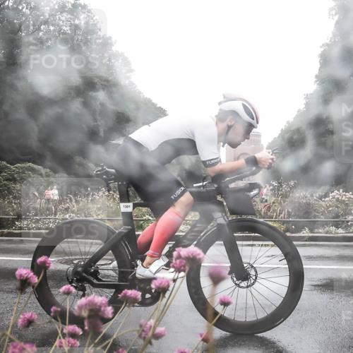 13.09.2026 - Stadtparktriathlon H.Heesch http://msf.ph/oto/10288274 13.09.2026 12:43:14 Radfahren 1178, 1301 meine-sportfotos.de