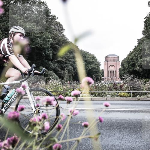 13.09.2026 - Stadtparktriathlon H.Heesch http://msf.ph/oto/10288318 13.09.2026 11:31:55 Radfahren 751, 774, 804, 805 meine-sportfotos.de