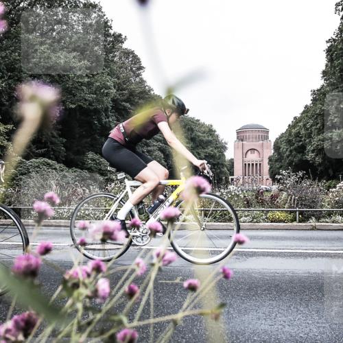 13.09.2026 - Stadtparktriathlon H.Heesch http://msf.ph/oto/10288321 13.09.2026 11:31:58 Radfahren 750, 774, 804, 805 meine-sportfotos.de