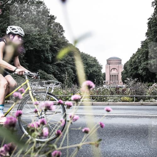 13.09.2026 - Stadtparktriathlon H.Heesch http://msf.ph/oto/10288327 13.09.2026 11:32:01 Radfahren 750, 774, 804 meine-sportfotos.de