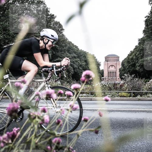 13.09.2026 - Stadtparktriathlon H.Heesch http://msf.ph/oto/10288349 13.09.2026 11:32:34 Radfahren 707, 728, 752 meine-sportfotos.de
