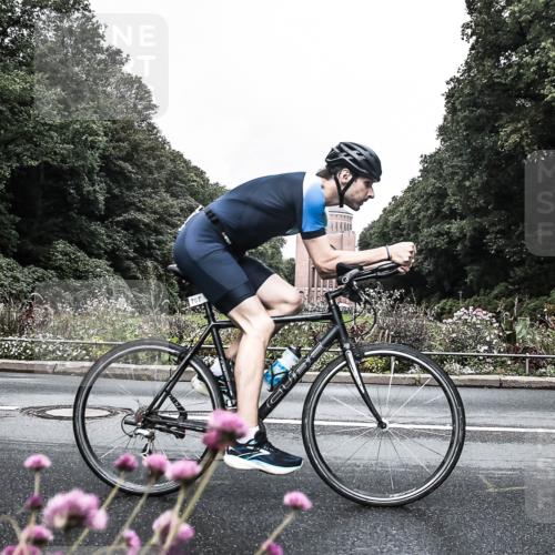 13.09.2026 - Stadtparktriathlon H.Heesch http://msf.ph/oto/10288351 13.09.2026 11:32:35 Radfahren 707, 728, 752 meine-sportfotos.de