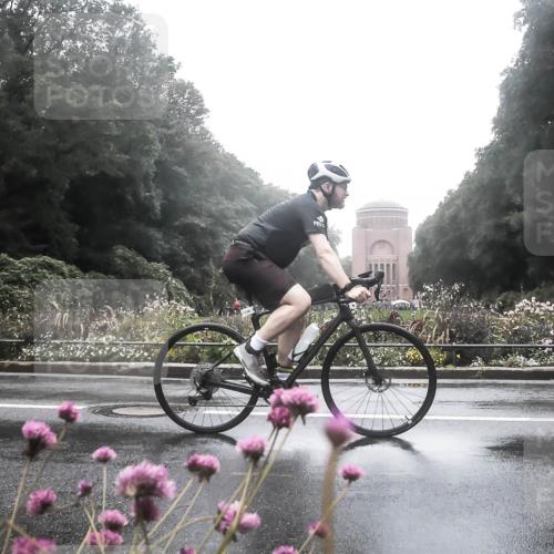 13.09.2026 - Stadtparktriathlon H.Heesch http://msf.ph/oto/10288356 13.09.2026 12:44:25 Radfahren 978, 1075, 1170, 1221, 1230, 1252, 1307 meine-sportfotos.de