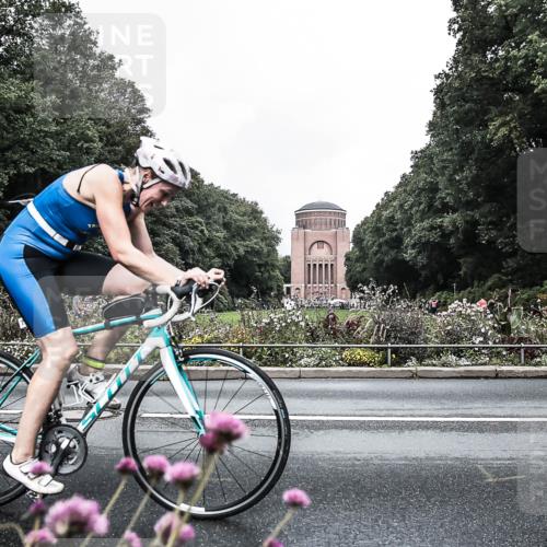 13.09.2026 - Stadtparktriathlon H.Heesch http://msf.ph/oto/10288359 13.09.2026 11:32:45 Radfahren 736, 747, 772 meine-sportfotos.de