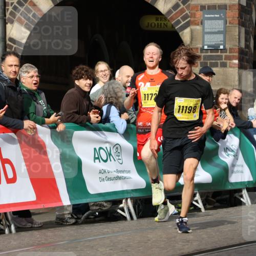 13.09.2026 - 21. swb-Marathon Bremen Strokosch-Dieckow http://msf.ph/oto/10288386 13.09.2026 10:40:08 Ziel 11198, 11721, 12144, 12339, 13519, 13642 meine-sportfotos.de