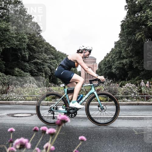 13.09.2026 - Stadtparktriathlon H.Heesch http://msf.ph/oto/10288399 13.09.2026 11:32:59 Radfahren 606, 649, 662, 801, 818, 828 meine-sportfotos.de