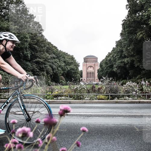 13.09.2026 - Stadtparktriathlon H.Heesch http://msf.ph/oto/10288412 13.09.2026 11:33:06 Radfahren 684, 758, 770, 801 meine-sportfotos.de
