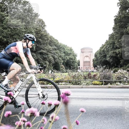 13.09.2026 - Stadtparktriathlon H.Heesch http://msf.ph/oto/10288483 13.09.2026 11:34:29 Radfahren 616, 821 meine-sportfotos.de