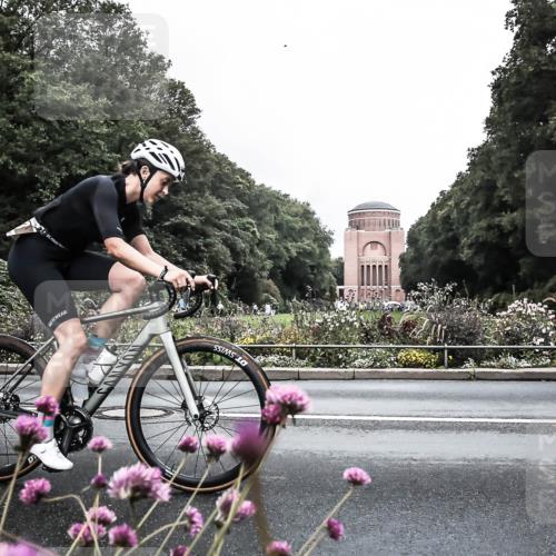 13.09.2026 - Stadtparktriathlon H.Heesch http://msf.ph/oto/10288504 13.09.2026 11:34:48 Radfahren 793, 897 meine-sportfotos.de